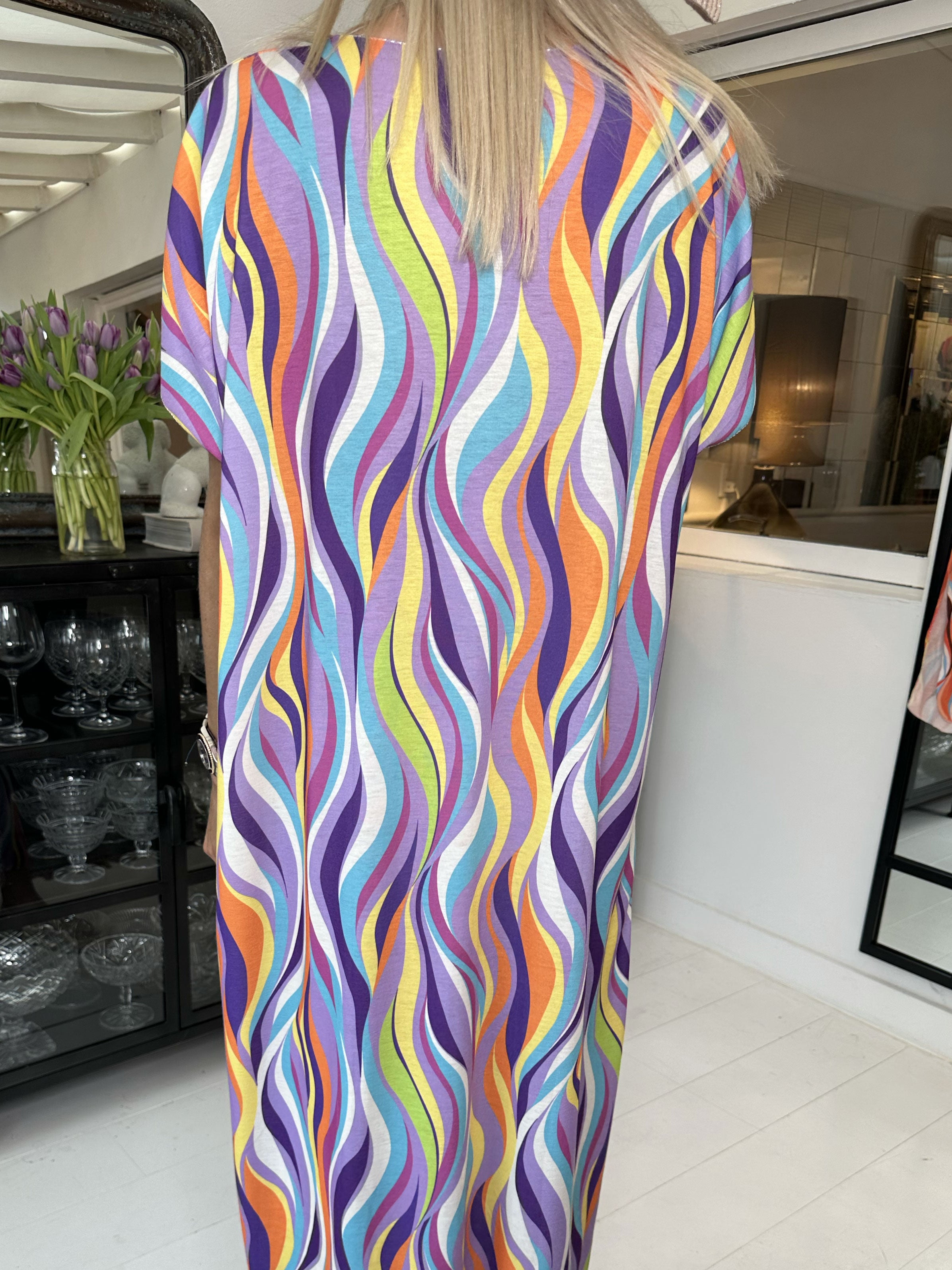 Kirsa long - Flerfarvet lang kjole i blødt stof